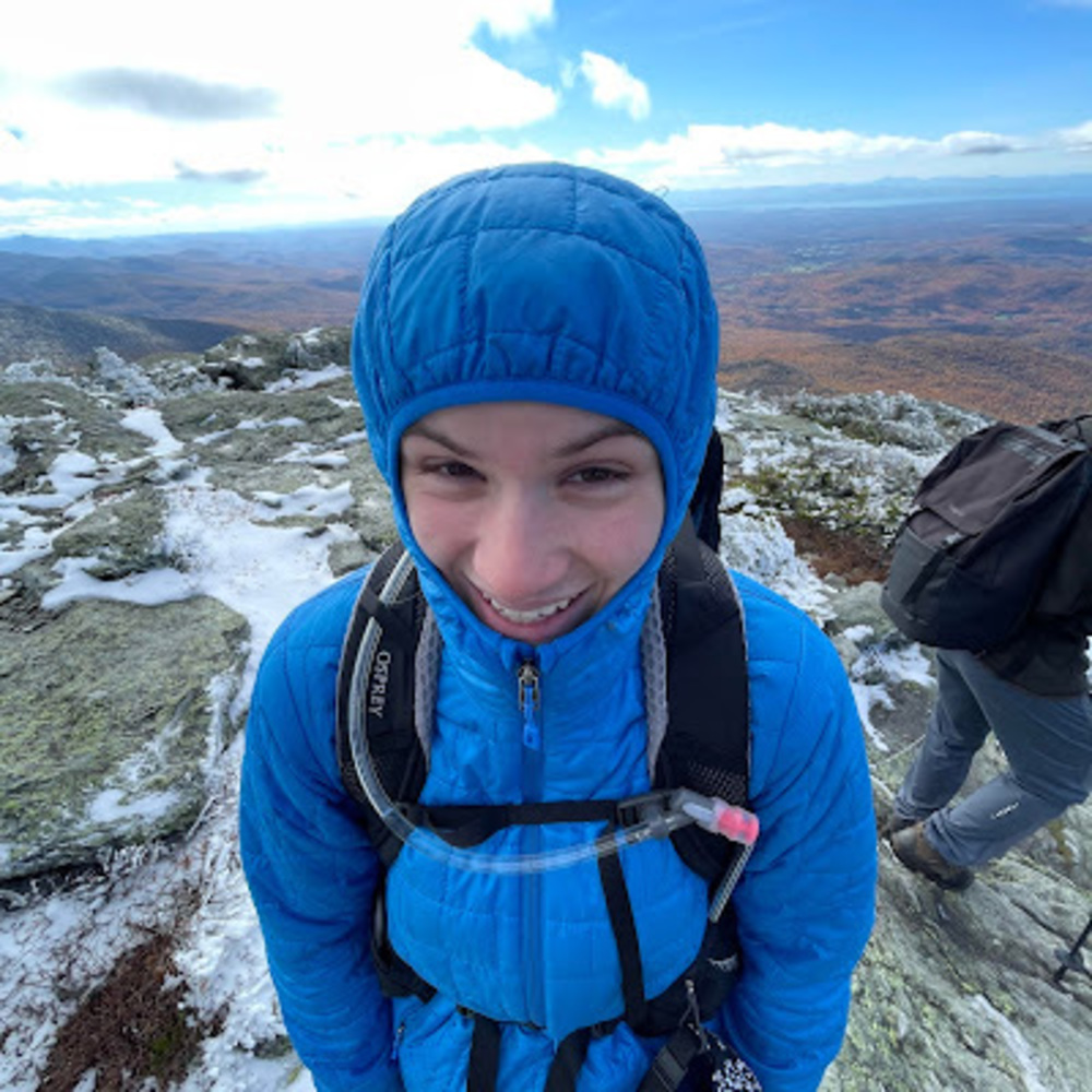 Meet your Posher, Hannah